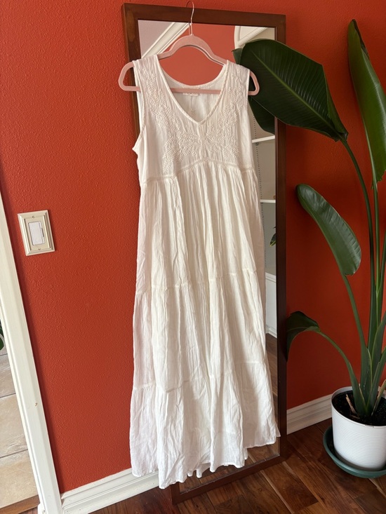Talisman Dresses & Skirts - Talisman Boho White Gauze Sleeveless Maxi Dress with Embroidered Yoke Medium